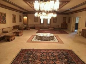 مجالس ملكية وتصميم